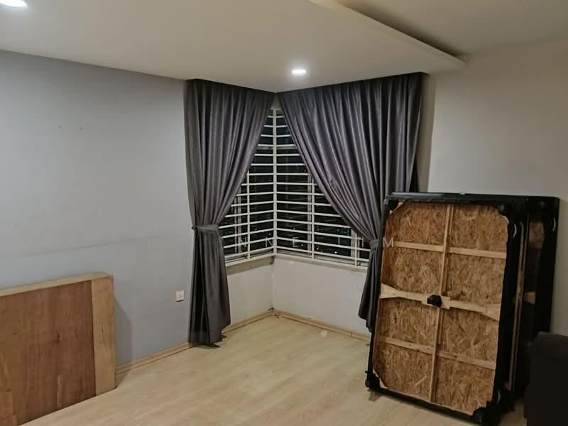 Larkin Heights - 4