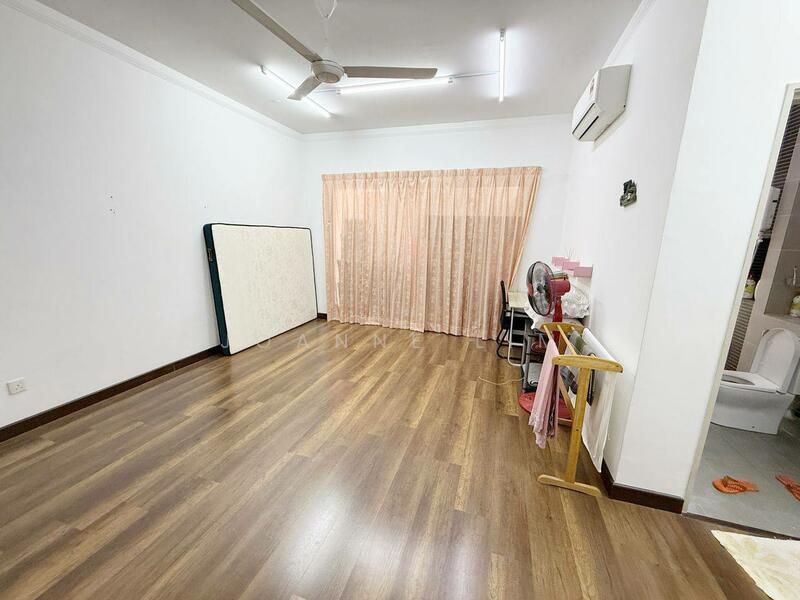 Bandar Bukit Raja Cogan Double Storey House - 4