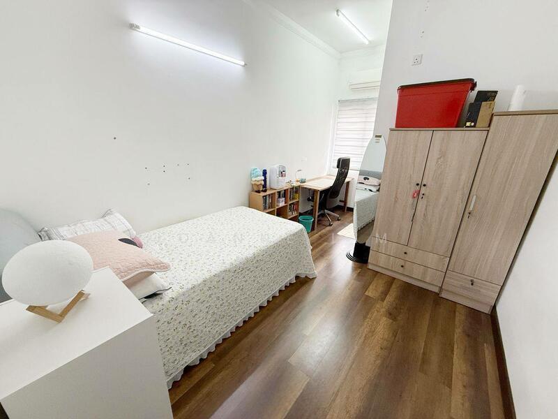 Bandar Bukit Raja Cogan Double Storey House - 3