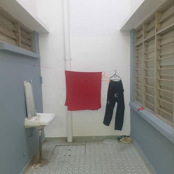 Single Storey Terrace @ Jalan Abiad , Taman Pelangi - 4