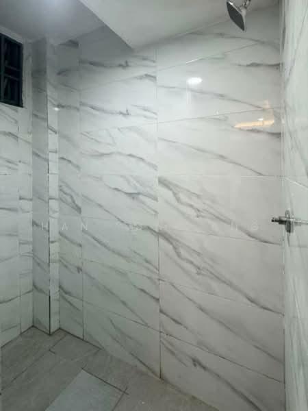 Flat Taman Perling - 3