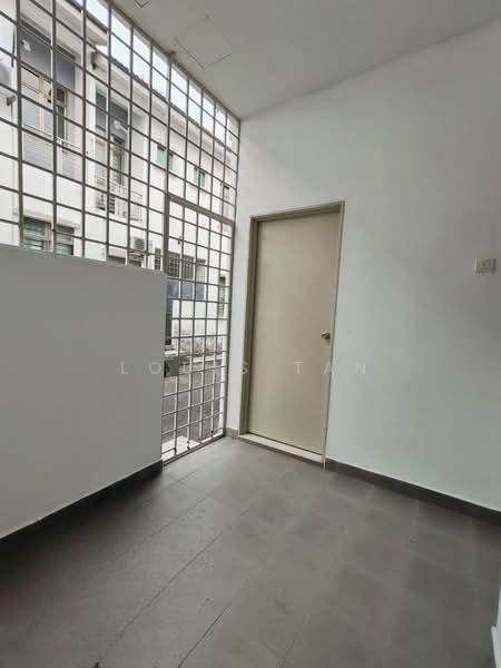 Taman Kempas Utama - 5