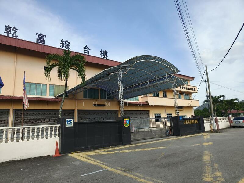 Alam Avenue 2 - 5