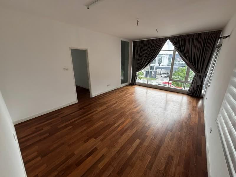 D'Laman Greenville - 3