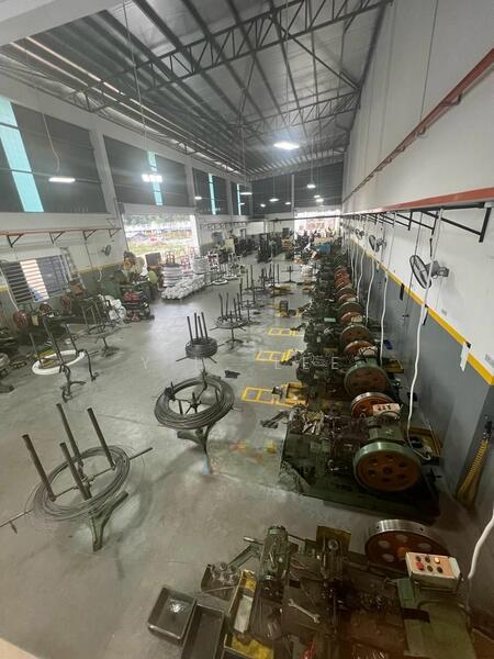 Semi-D factory at Nilai 3 - 3