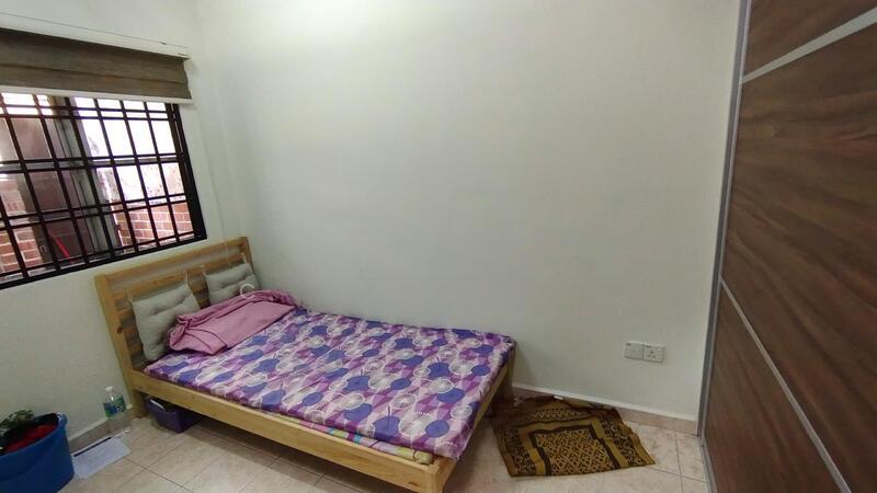 Bukit Jelutong - 3