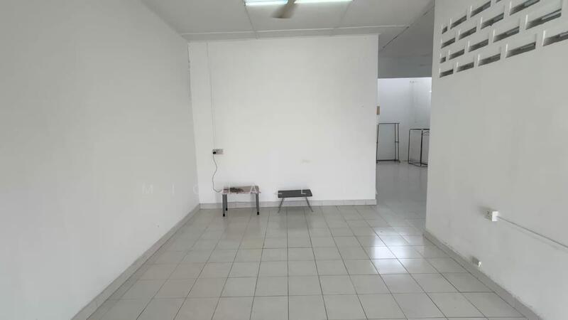 SS3, Taman Universiti, Petaling Jaya, Selangor - 2