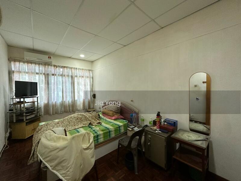 Greenlane jalan delima double storey terrace house - 3