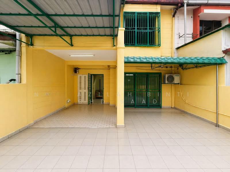 2 Storey Terrace, Taman Desaria, PJS 5, Petaling Jaya - 3