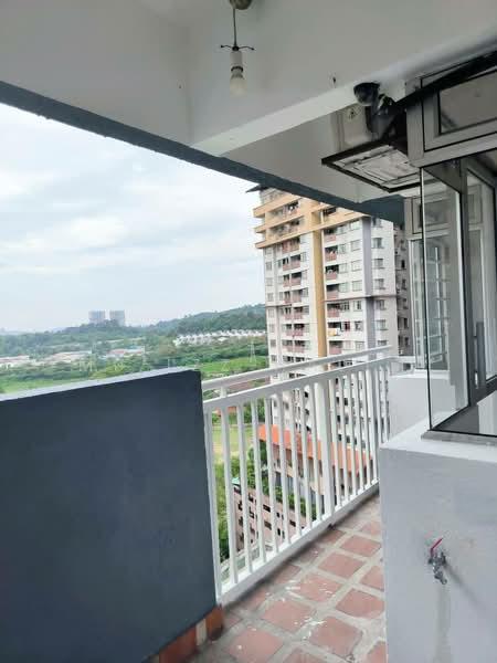 Perdana Exclusive - 2