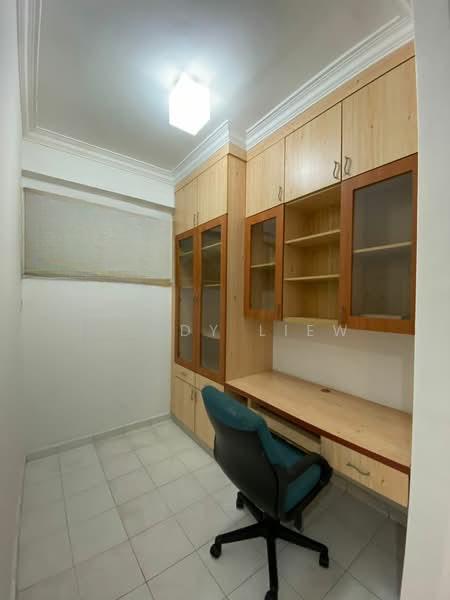 Menara Menjalara - 4