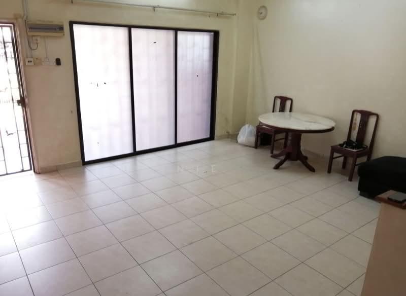 Bandar Sungai Long - 2