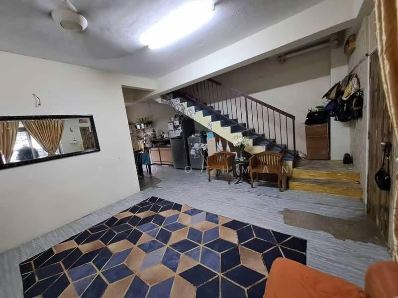 Bandar Mahkota Banting - 5