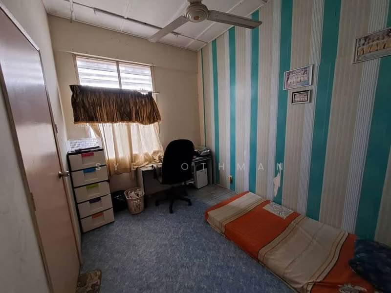 Bandar Mahkota Banting - 4