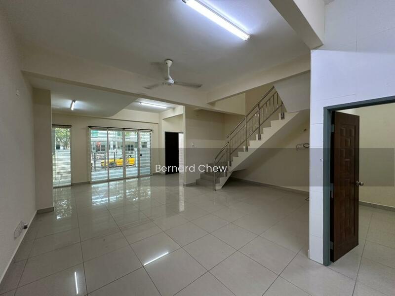 Terrace House at Batu Maung - 3