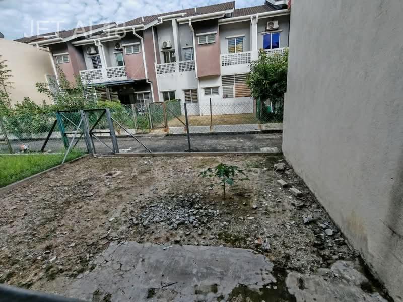 RM580k! 20x65ft! 4R3B! Good Basic Condition Saron Bandar Bukit Raja Klang 2 Sty Terrace House - 5