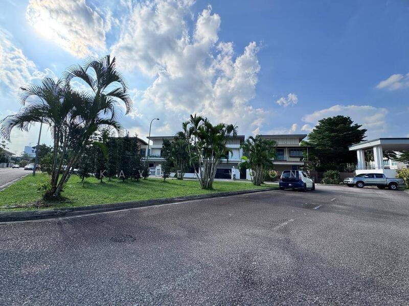 Ponderosa Molek 2 Storey Semi D Corner - 1