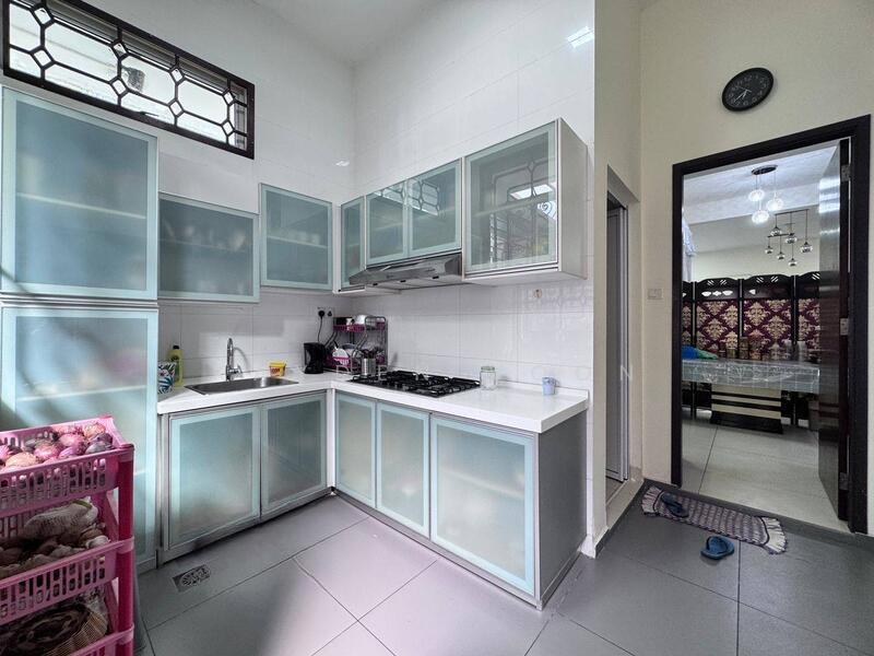 Ponderosa Molek 2 Storey Semi D Corner - 2