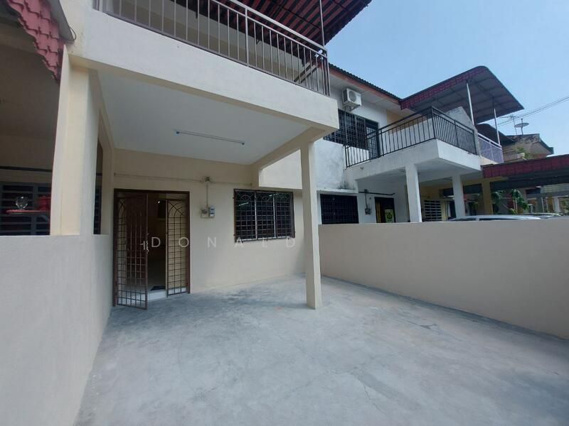 Station 18/ Pengkalan - 1