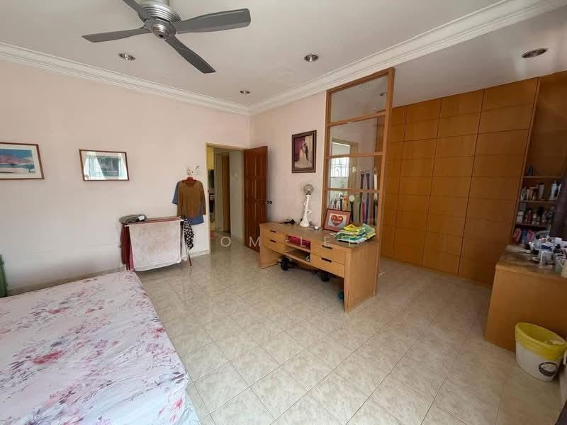 Bandar Bukit Tinggi 2 - 4