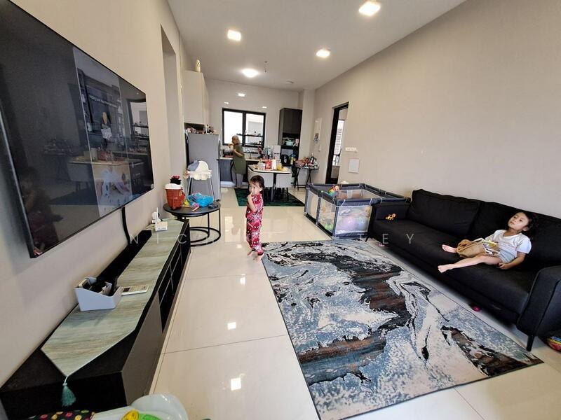 Royal Strand @ Country Garden Danga Bay - 1