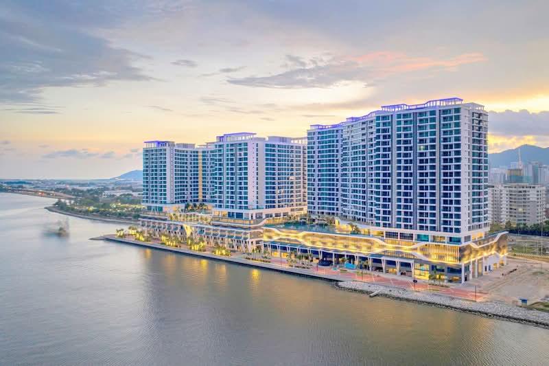 Queens Residences Q1 @ Queens Waterfront - 4