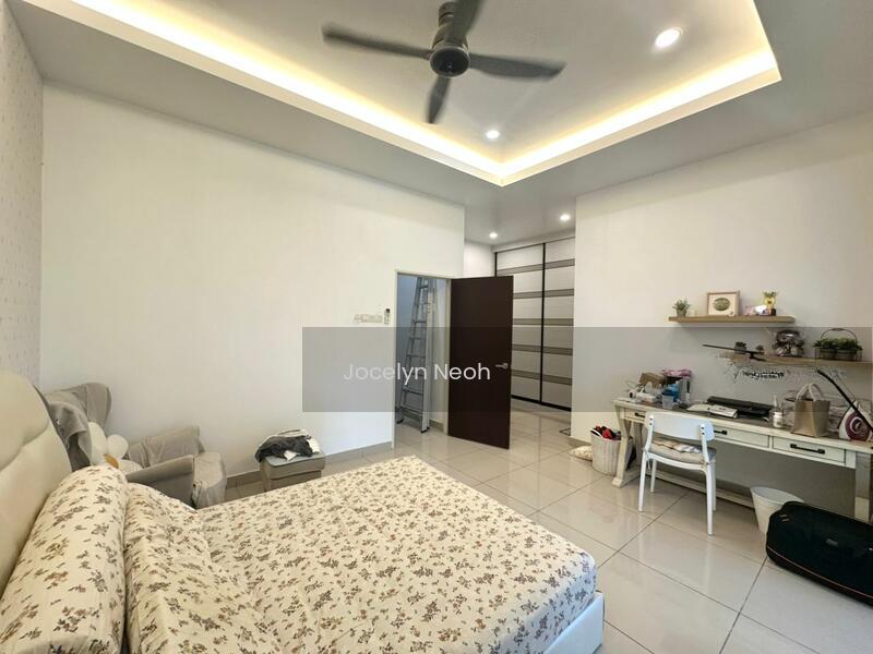 Aston Heights - 5