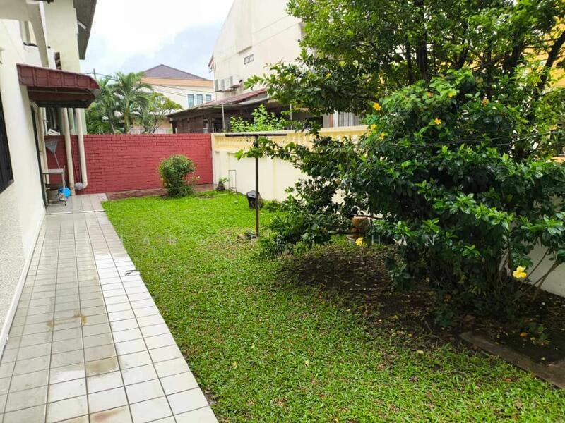 Semi-Detached House at SS3 - 4
