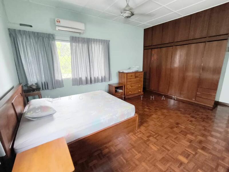 Semi-Detached House at SS3 - 5