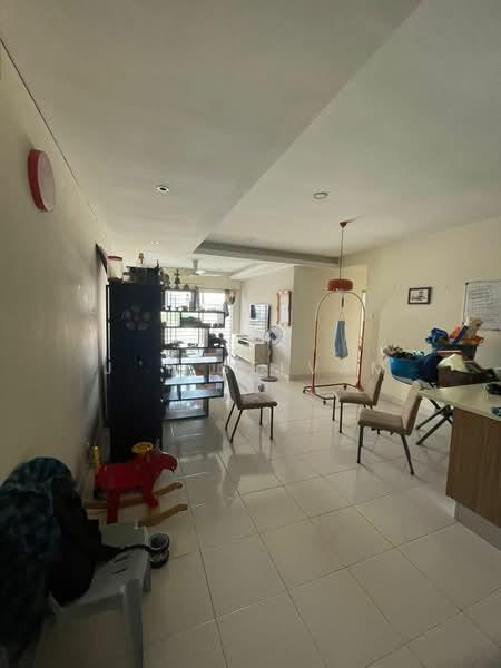 Symphony Heights (Simfoni Heights) - 1