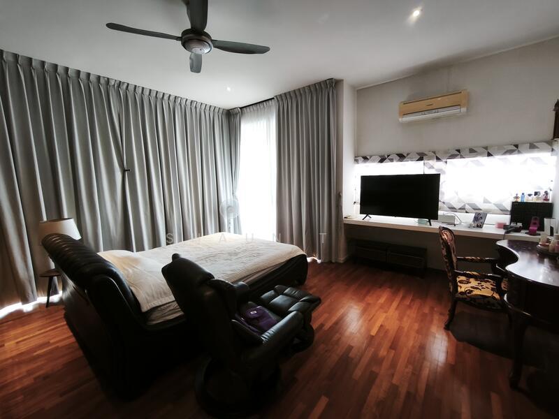 East Ledang - 5