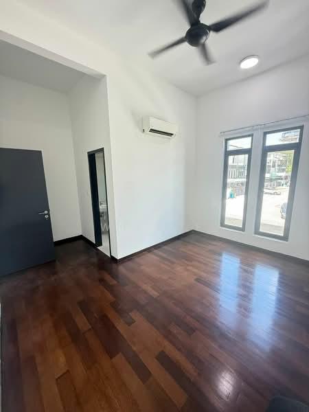 Kalista Park Homes - 2