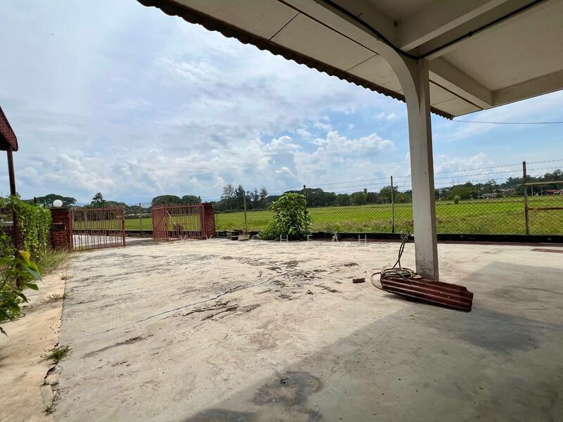 TAMAN SURIA, KUALA KANGSAR - 5
