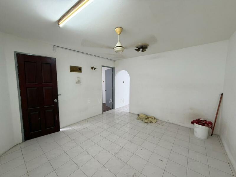 Taman Lip Sin Block 1, 3 & 5 - 1