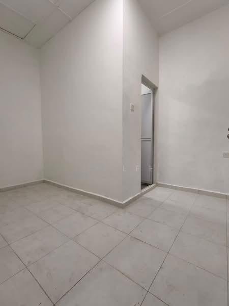 Taman Ungku Tun Aminah - 3