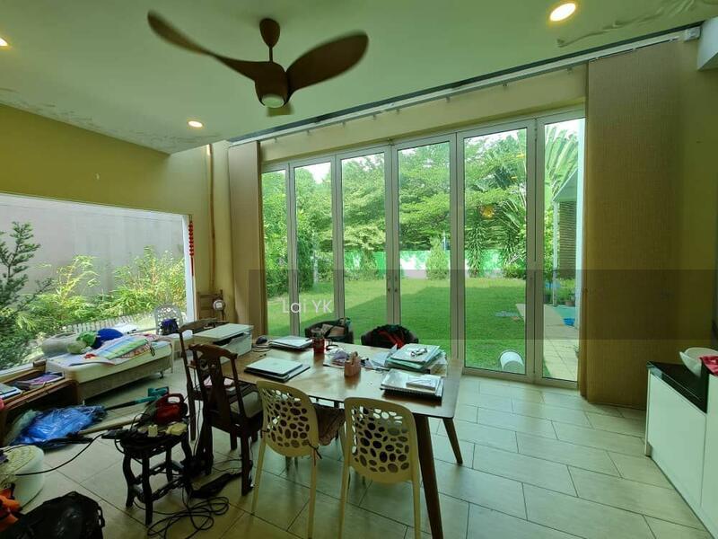 Bungalow at Temasya Glenmarie - 3