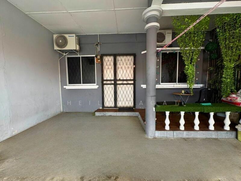 1-storey Terraced House at Desa Senadin - 1