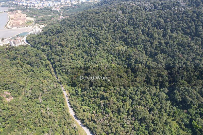 Teluk Batik Beach Resort - 4