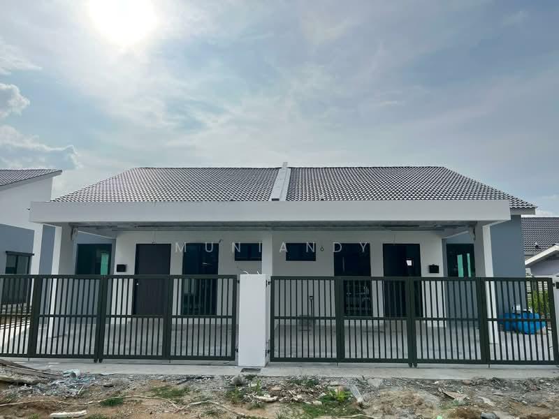 RUMAH BERKEMBAR SETINGKAT DI JUNJONG - 4
