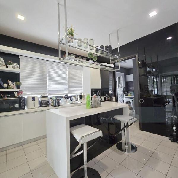 Twin Palms @ Sungai Long - 2