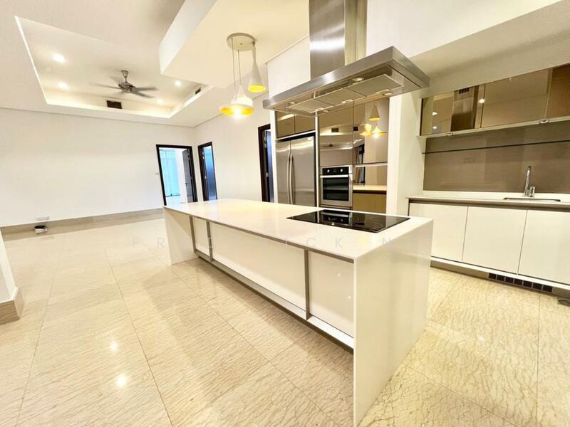 Gallery @ U-Thant - 5