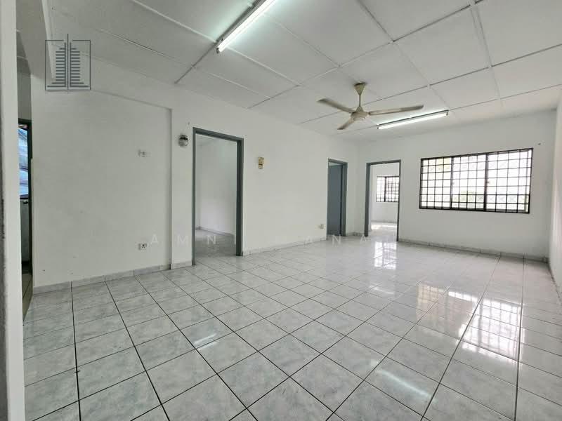 Pangsapuri Subang Suria - 4