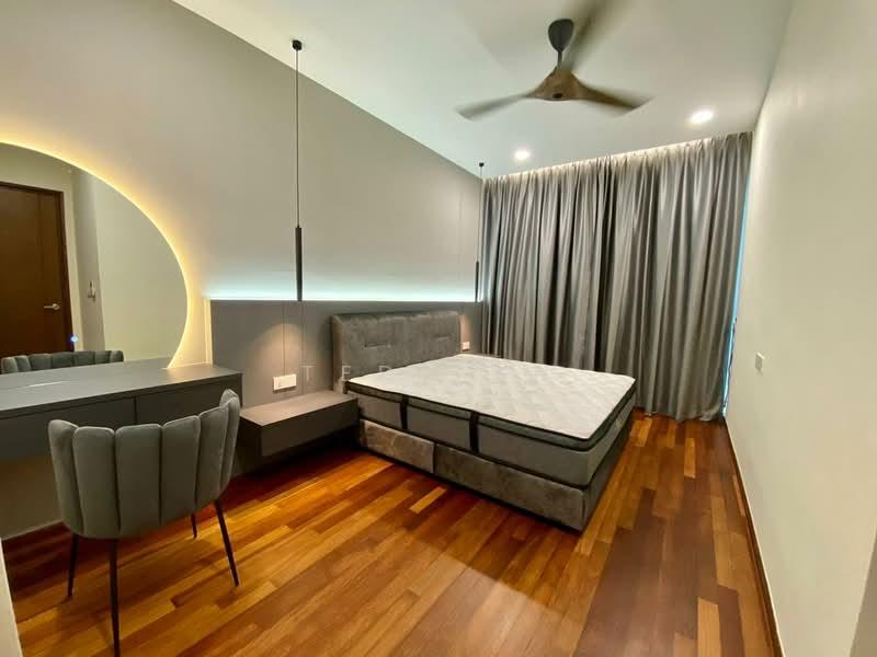 Queens Residences Q1 @ Queens Waterfront - 4