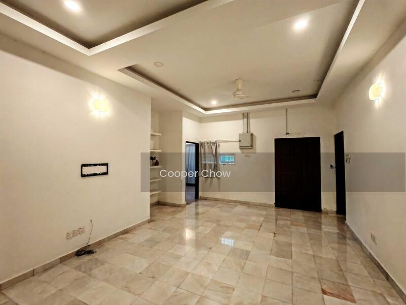 Bungalow at Seksyen 3 - 5