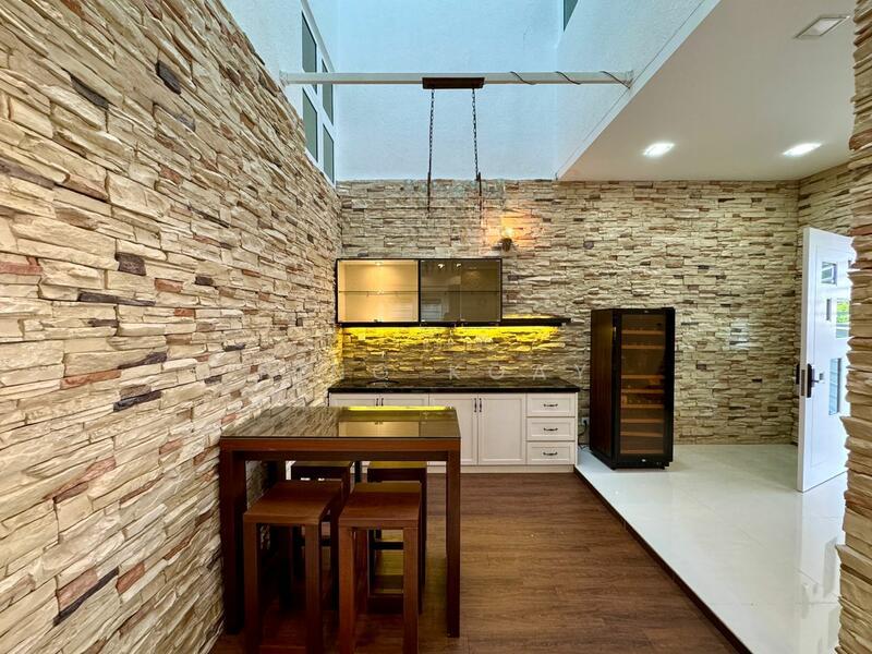 3 STY SEMI-D | 3300SF | GATED GUARDED | NINETEN - 3