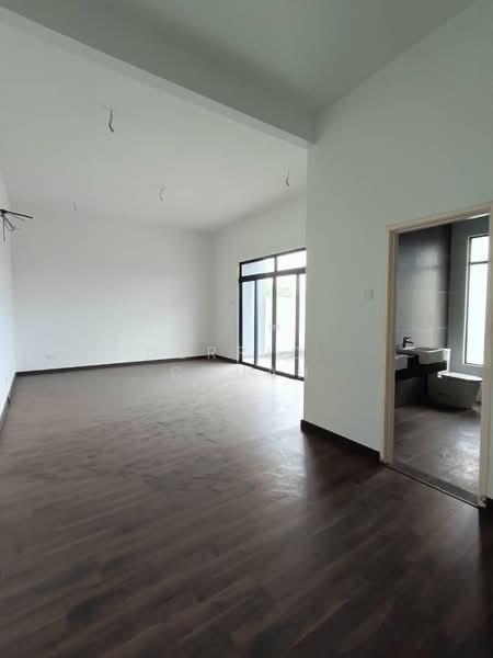 Phase 12A @ Precinct 12 Desa Tebrau - 4