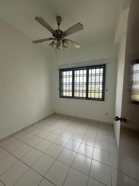 Danga View Apartment - 5
