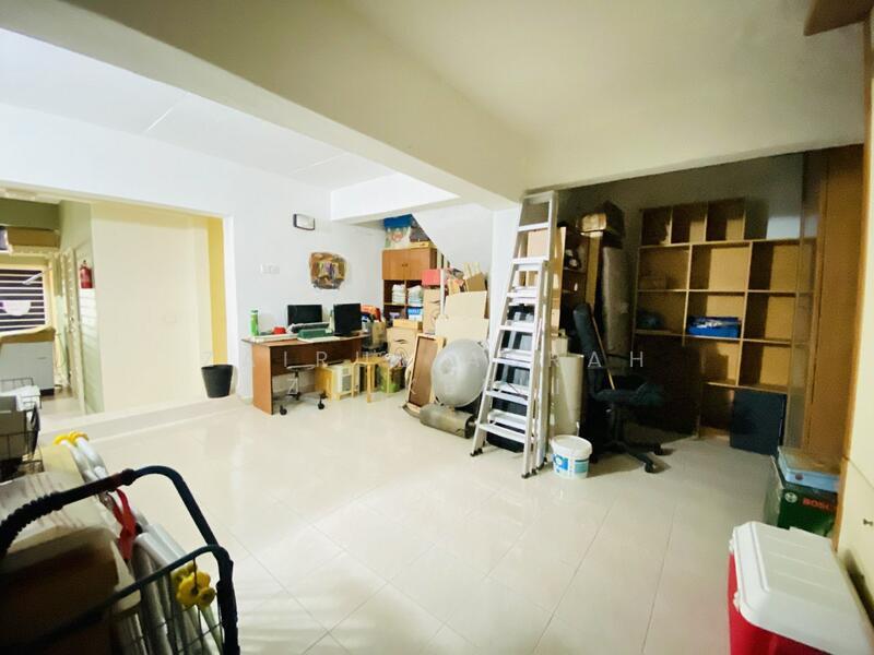Ampang FREEHOLD SPACIOUS 2.5 Storey Superlink Sering Ukay Ampang - 5