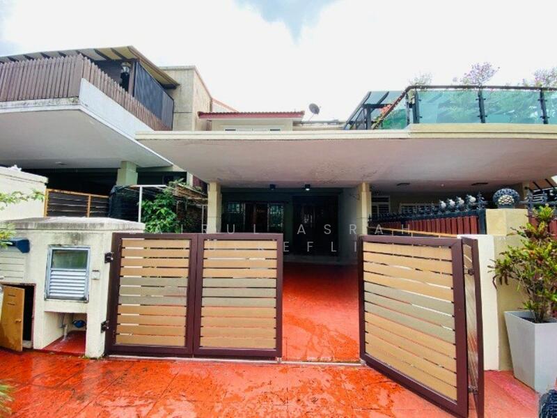 Ampang FREEHOLD SPACIOUS 2.5 Storey Superlink Sering Ukay Ampang - 3