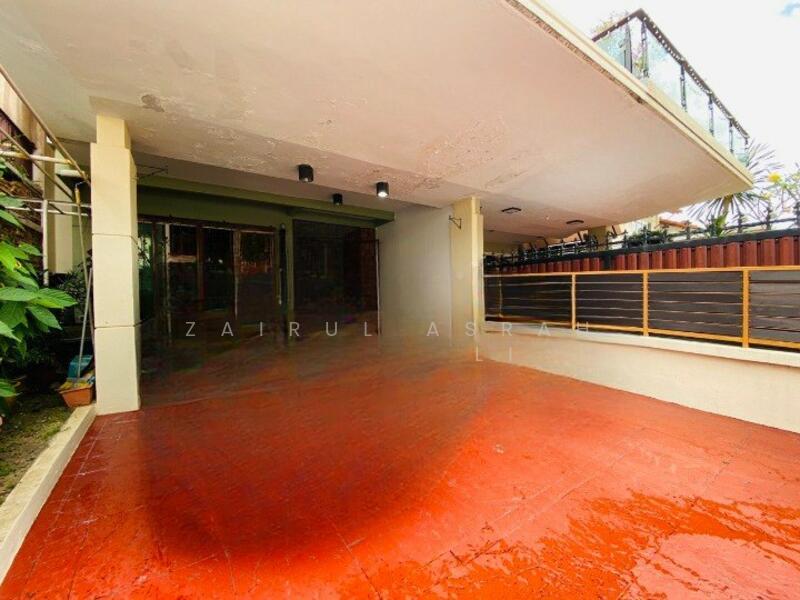 Ampang FREEHOLD SPACIOUS 2.5 Storey Superlink Sering Ukay Ampang - 2